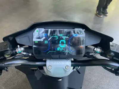 Scooter PIAGGIO ONE electrica - miniatura 3