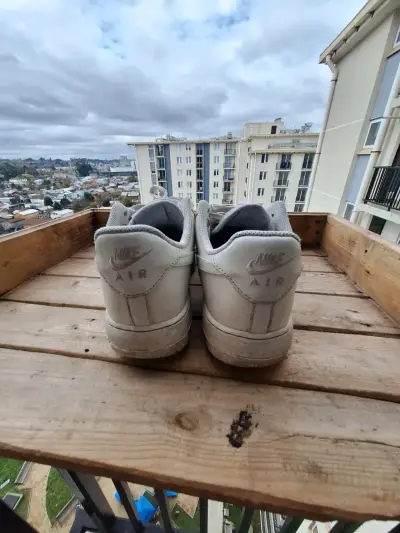 Zapatillas Nike blancas - miniatura 1