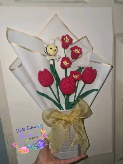 Ramo de flores amigurumi - miniatura 1