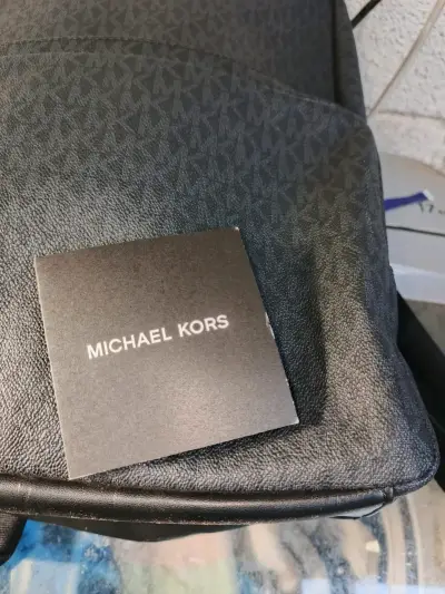 Mochila Michael Kors negra - miniatura 1