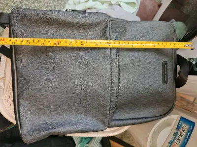 Mochila Michael Kors negra - miniatura 2
