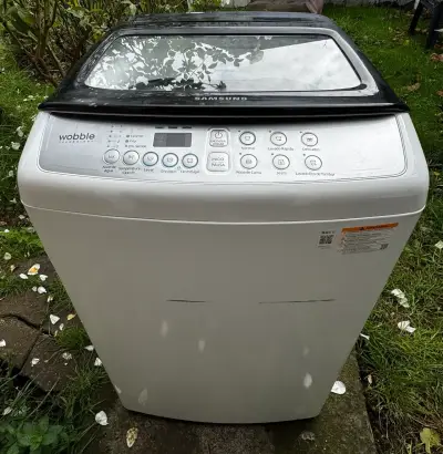 Lavadora Samsung Wobble blanca - miniatura 1