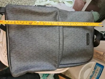 Mochila Michael Kors negra - miniatura 2