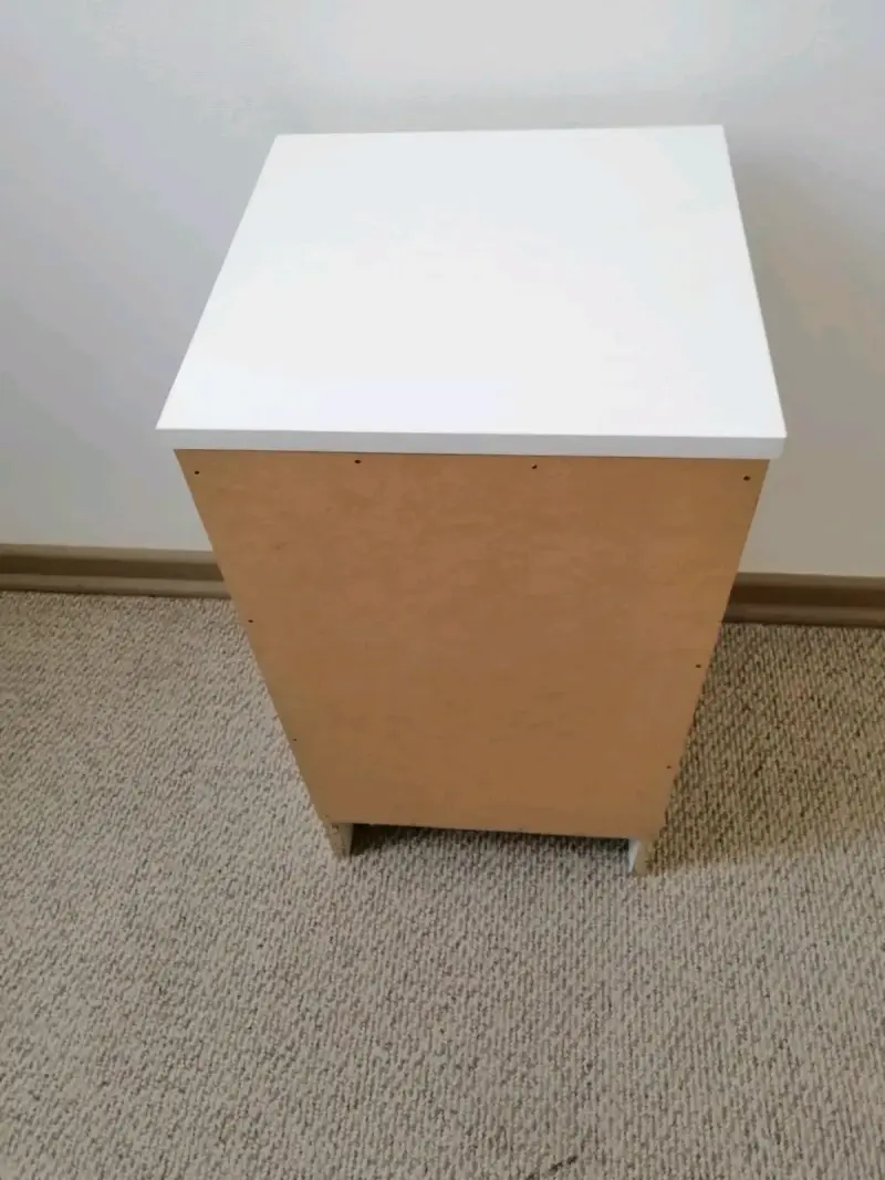 Velador blanco con cajón - 3