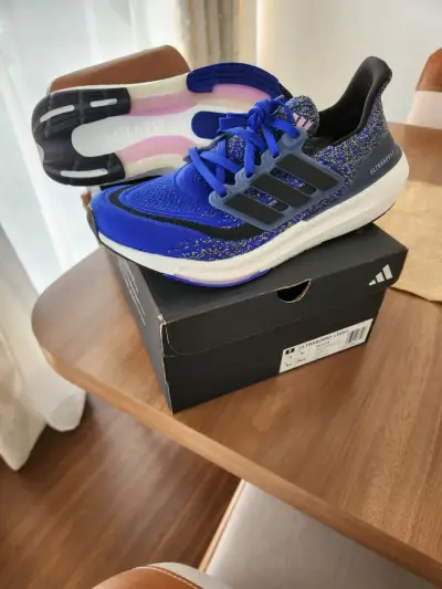 Zapatillas Running Adidas Ultraboost Light - miniatura 1