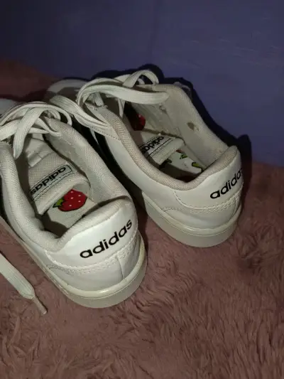 Zapatillas blancas Adidas talla 33 - miniatura 4