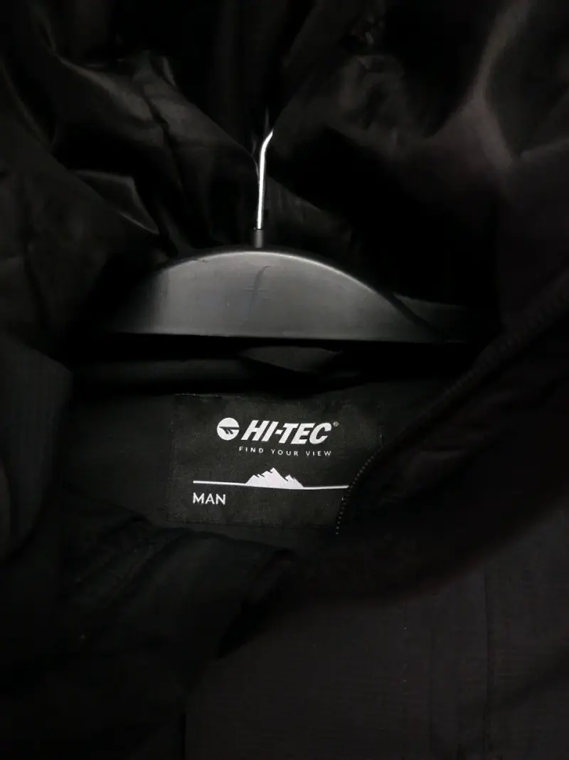 Chaqueta negra Hi-Tec con capucha - 2