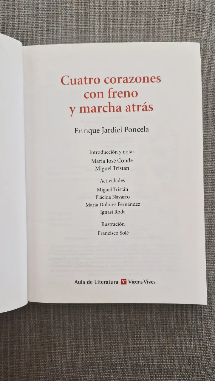 Libro 'Cuatro corazones' de Poncela - 2