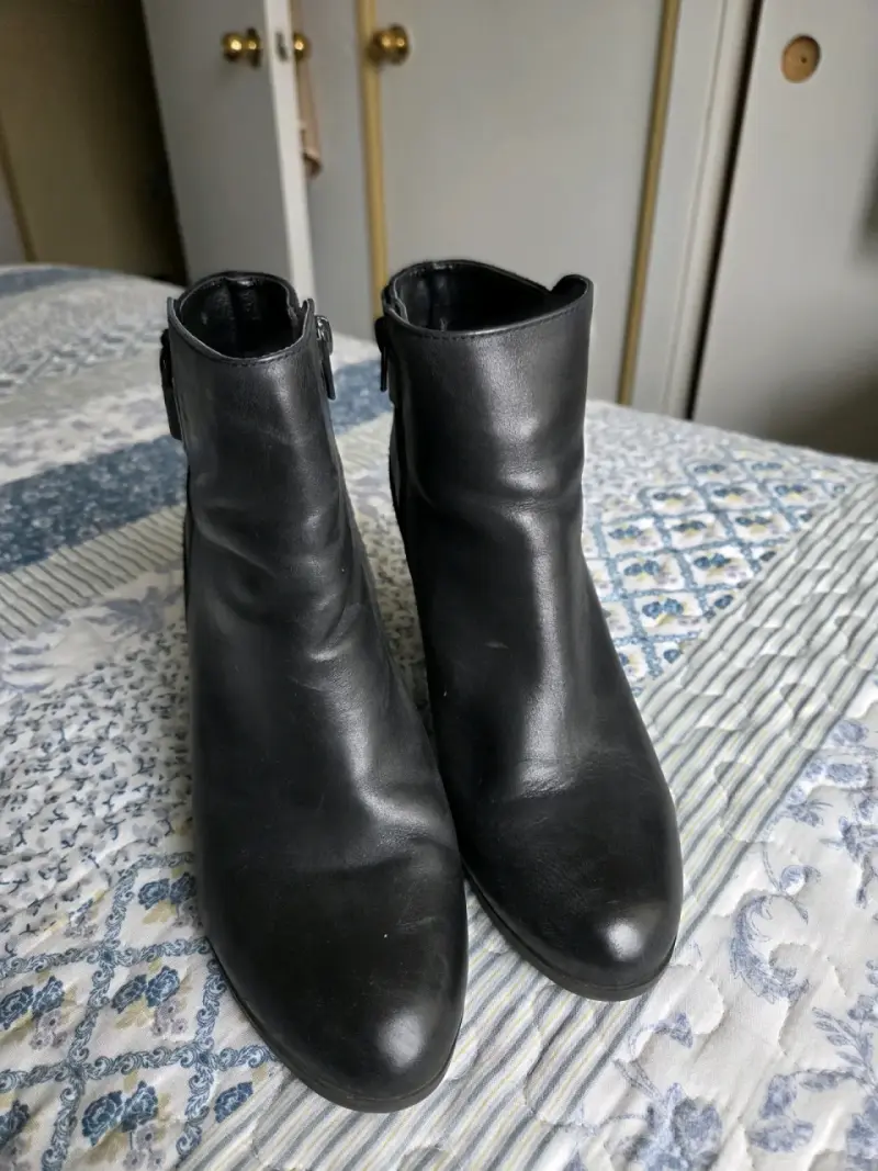 Botines de cuero negro - 4