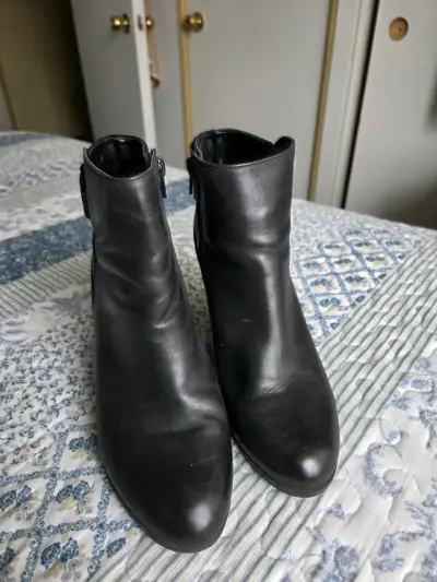 Botines de cuero negro - miniatura 4