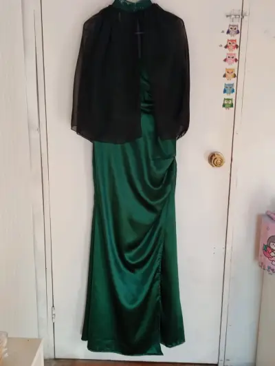 Vestido largo verde elegante - miniatura 1