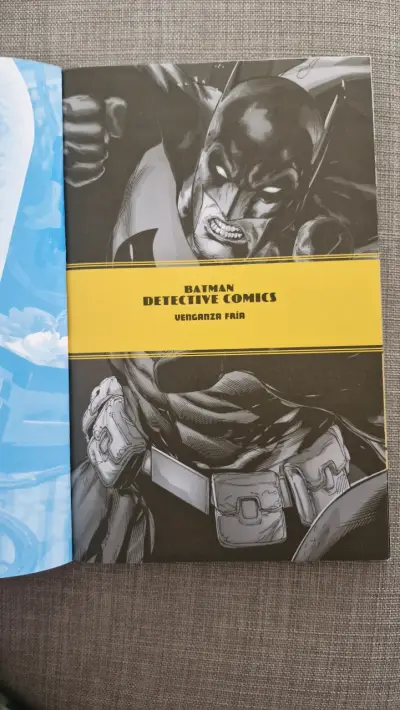 Comic Batman Detective Comics - miniatura 2
