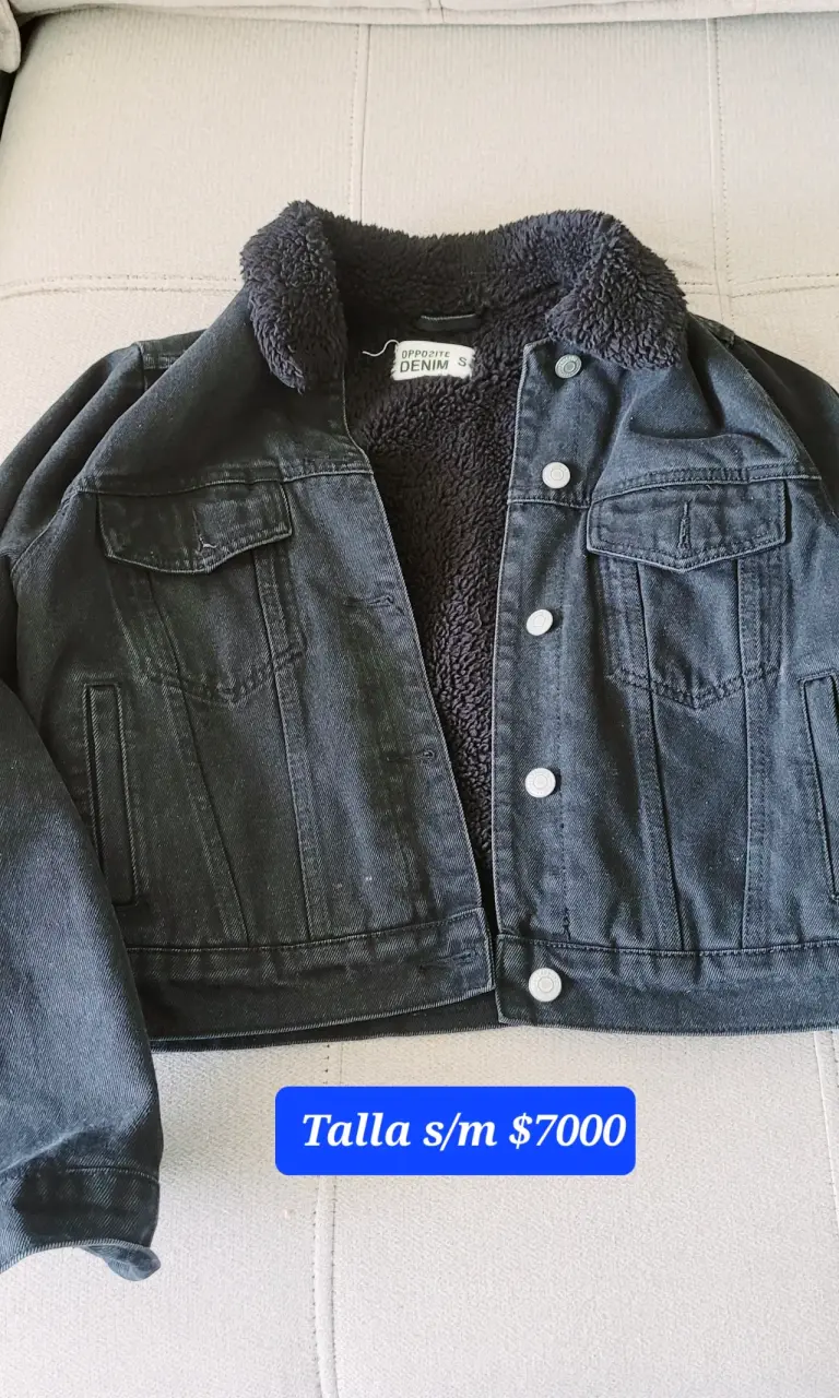 Chaqueta de mezclilla negra