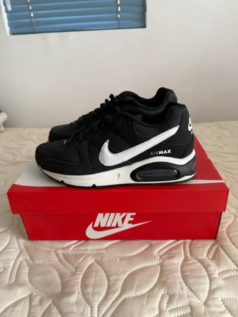 Zapatillas negras Nike Air - 2
