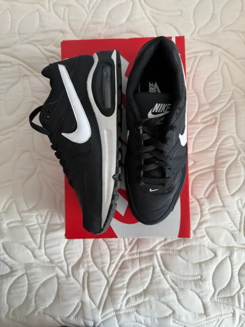 Zapatillas negras Nike Air - 3