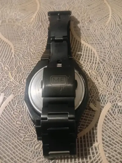Reloj cronógrafo negro - miniatura 2