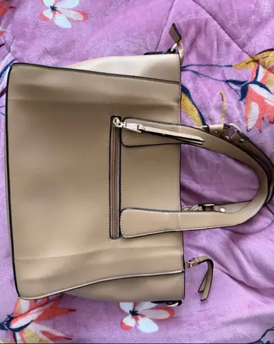 Cartera beige elegante - miniatura 4