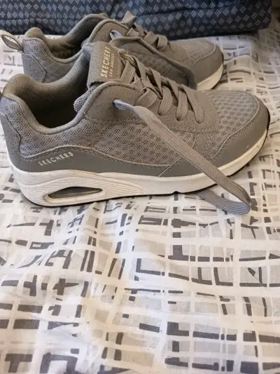 Zapatillas Skechers gris para niño - miniatura 1