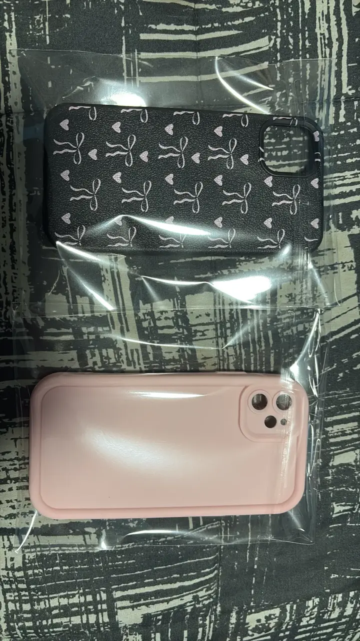 Carcasas de celular dos diseños