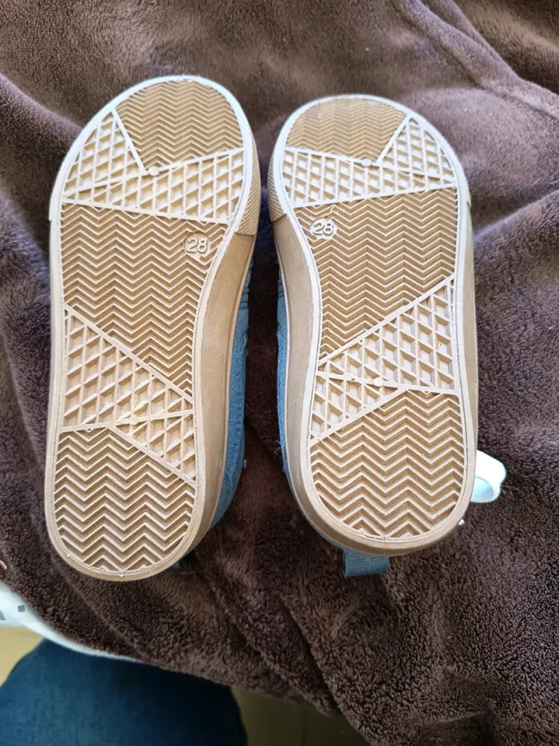 Zapatillas deportivas grises - 3