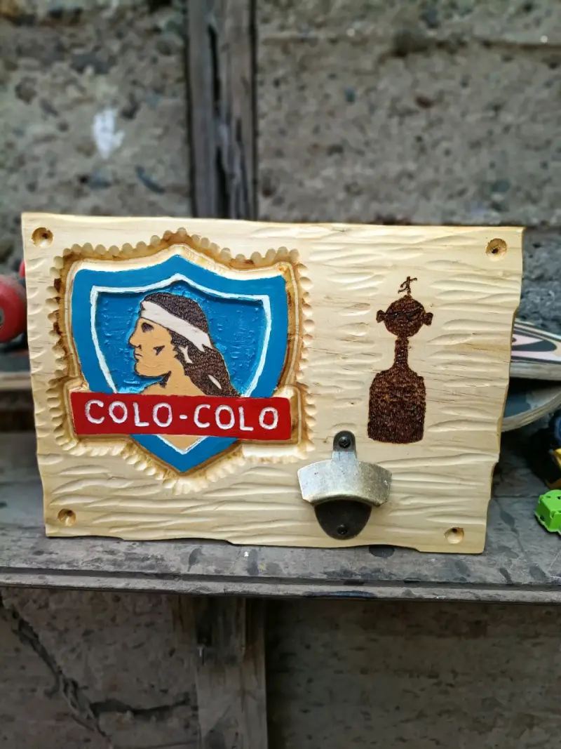Destapador cervecero tallado