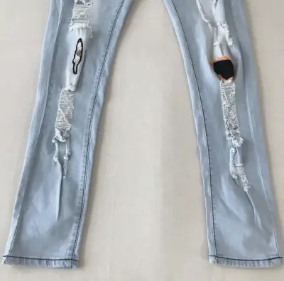 Jeans con parches talla S - miniatura 2
