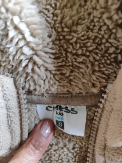 Chaqueta polar beige con capucha - miniatura 2