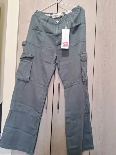 Pantalón cargo gris Doo Australia nuevo - miniatura 1