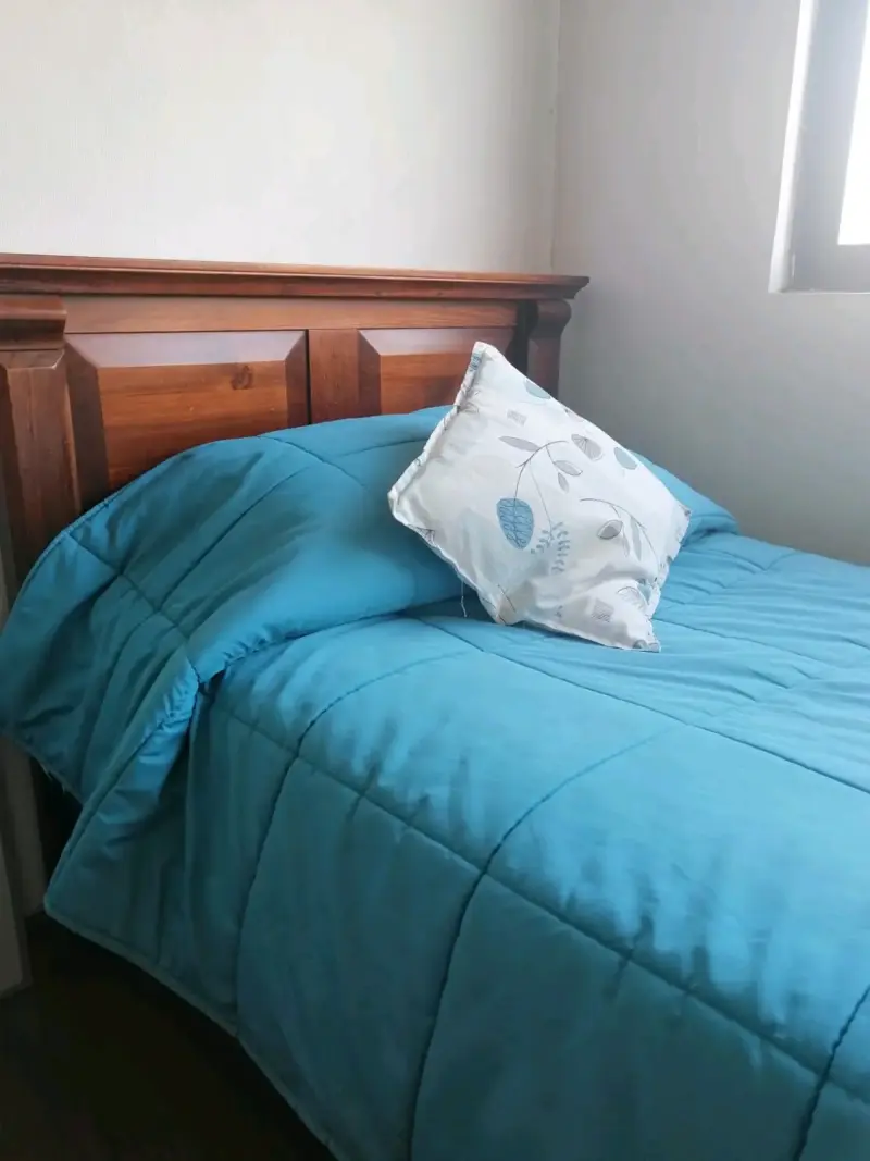 Cama y colchón Rosen