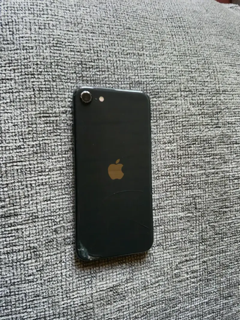 iPhone SE 2020 64gb - 4