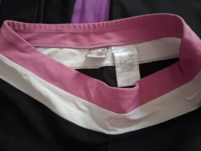 Pantalones deportivos negro y rosa - miniatura 3