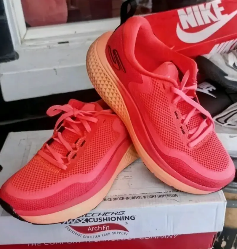 Zapatillas deportivas Skechers rojas - 1