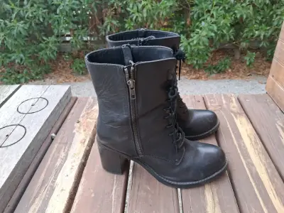 Botas negras estilo militar - miniatura 2