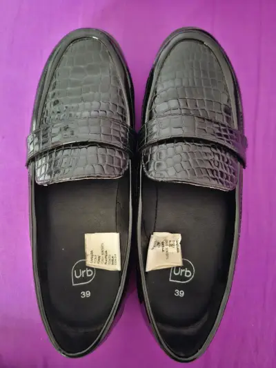 Zapatos estilo mocasín negro - miniatura 1