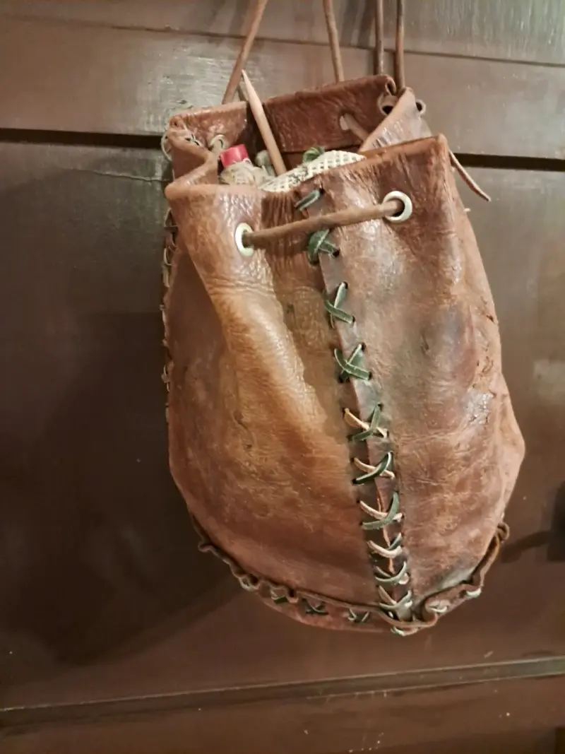 Bolso de cuero rústico para llevar peso