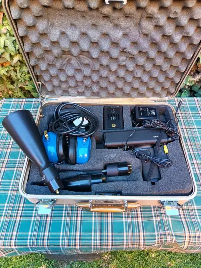 Equipo profesional en estuche - miniatura 1