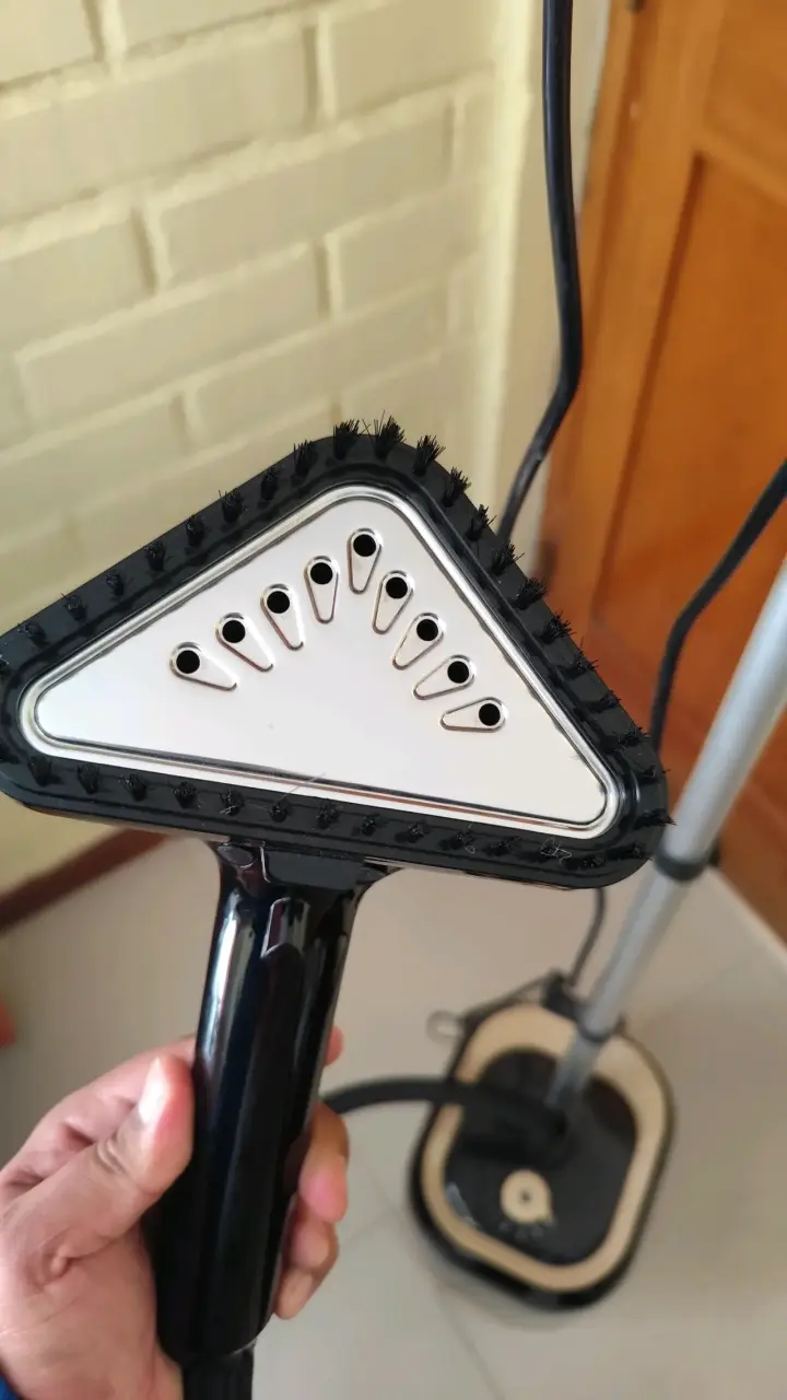 Plancha a vapor vertical negra - 2