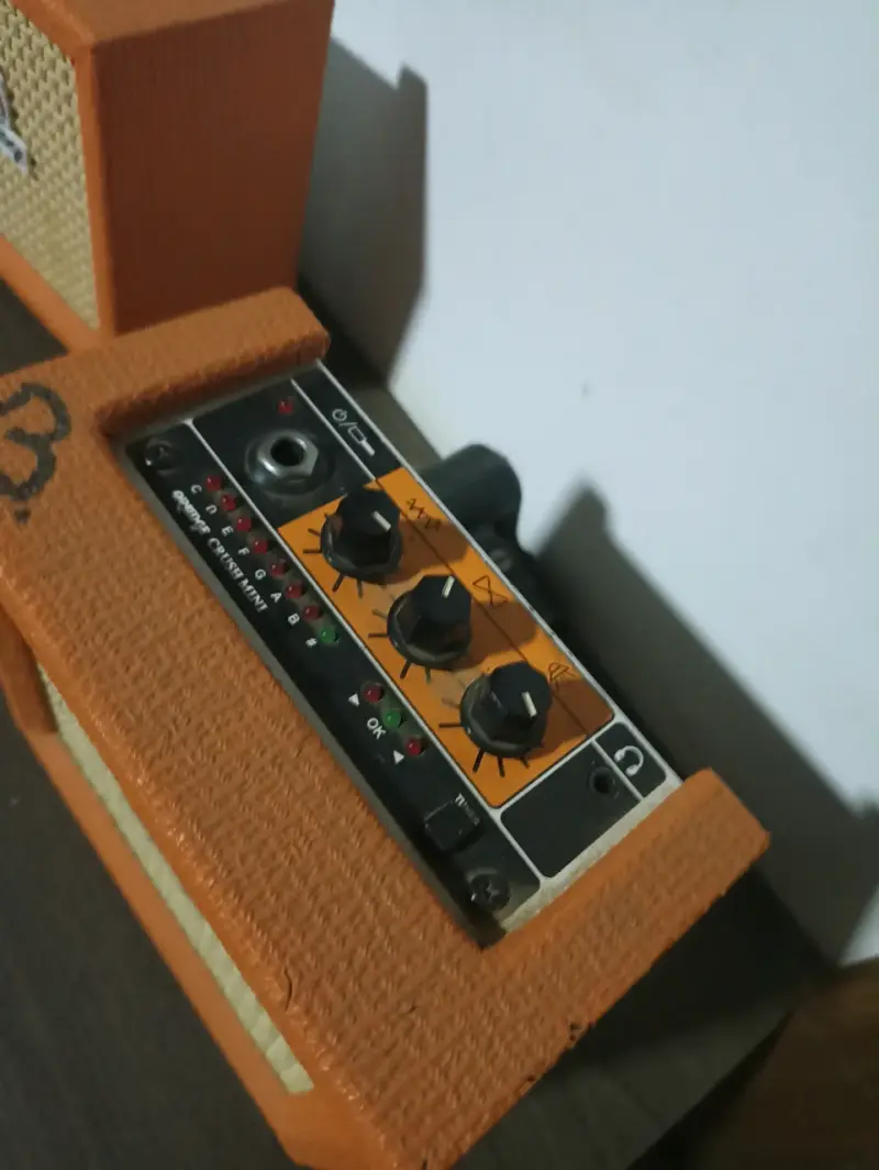 Cabezal Orange Micro Terror 20W + ampli orange - 4