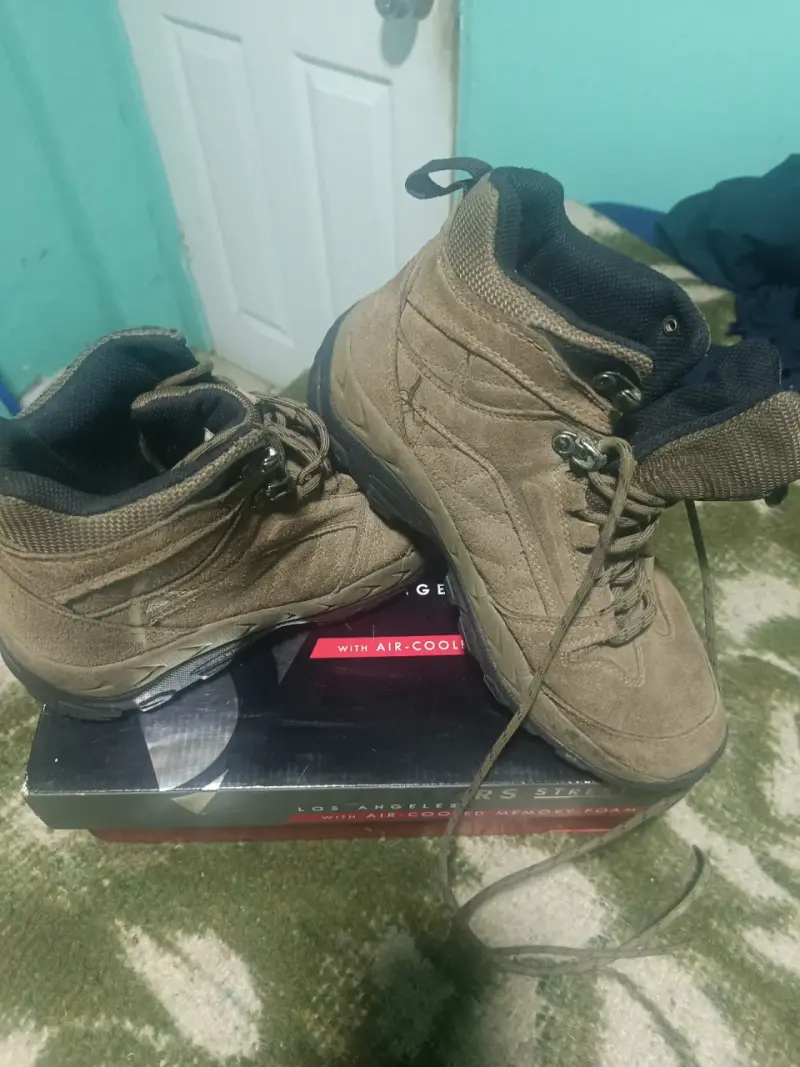Botas trekking marrón usadas