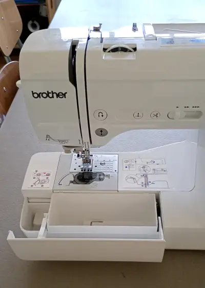Máquina de coser Brother Innov-is - miniatura 3