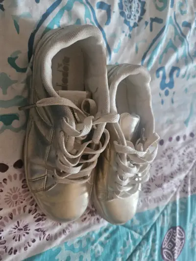 Zapatillas deportivas plateadas Diadora - miniatura 1