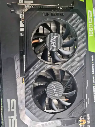 Tarjeta gráfica ASUS TUF Gaming - miniatura 1