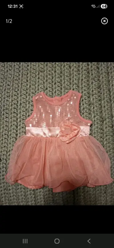 Vestido rosa de fiesta para niña - miniatura 1