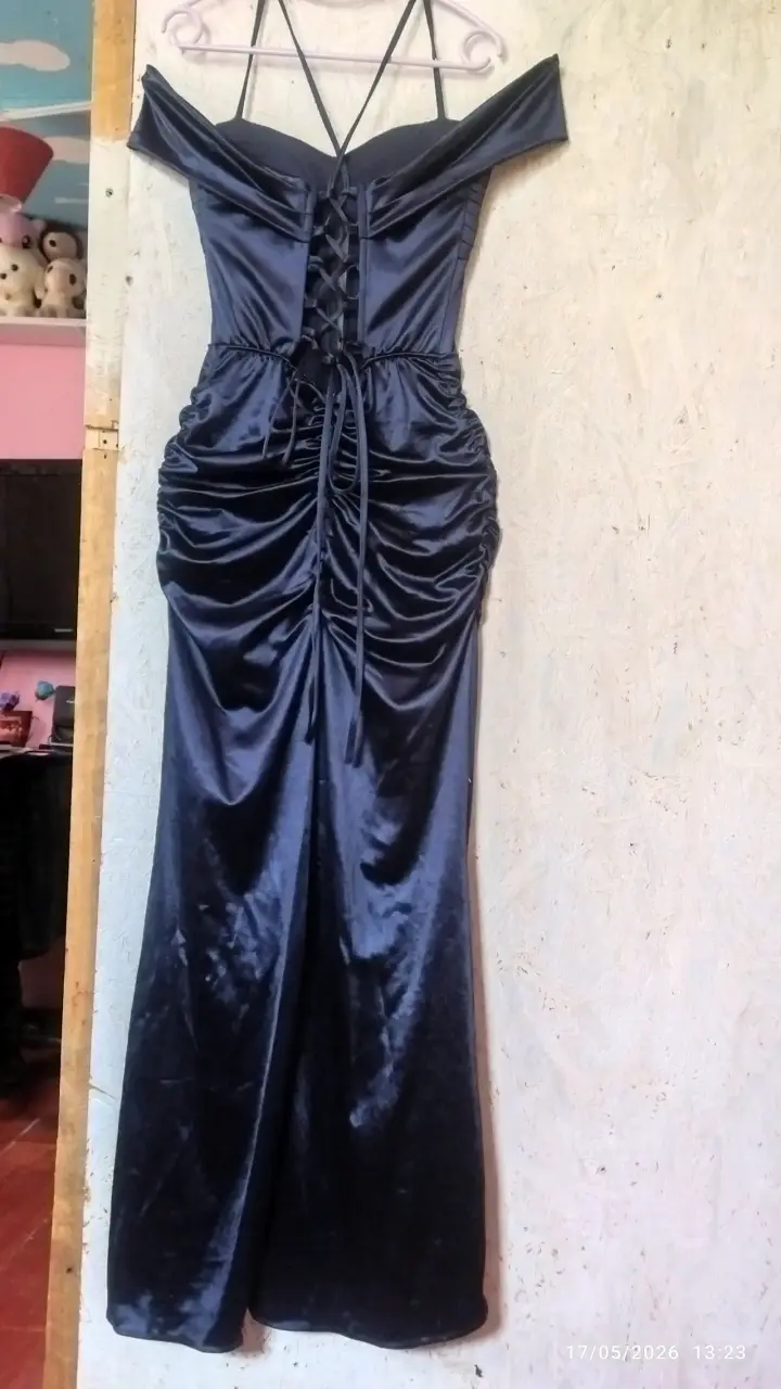 Vestido largo azul marino con tirantes - 4