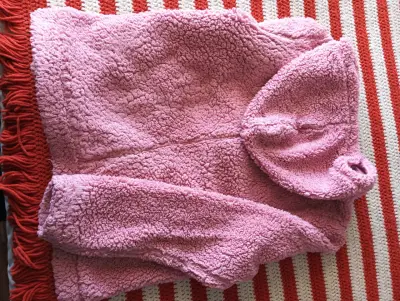 Chaqueta polar rosa con capucha - miniatura 4