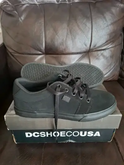 Zapatillas negras DC - miniatura 1