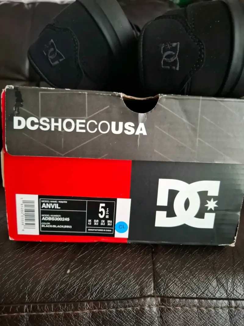 Zapatillas negras DC - 3