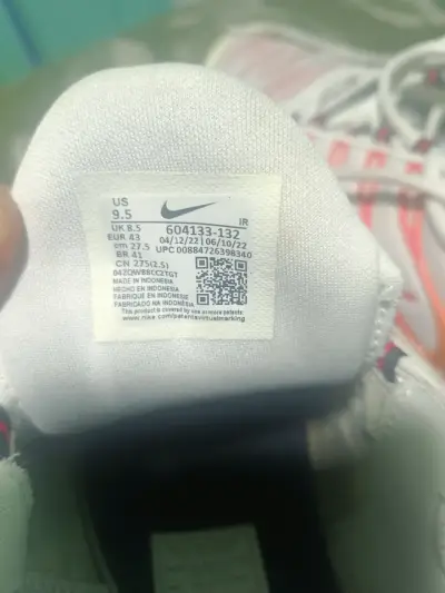 Zapatillas deportivas blancas - miniatura 4