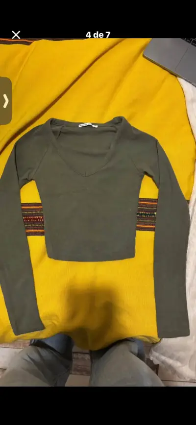 Polera manga larga verde - miniatura 1