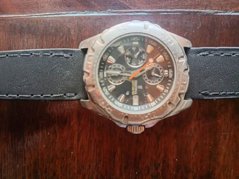 Reloj cronógrafo de cuero FESTINA
